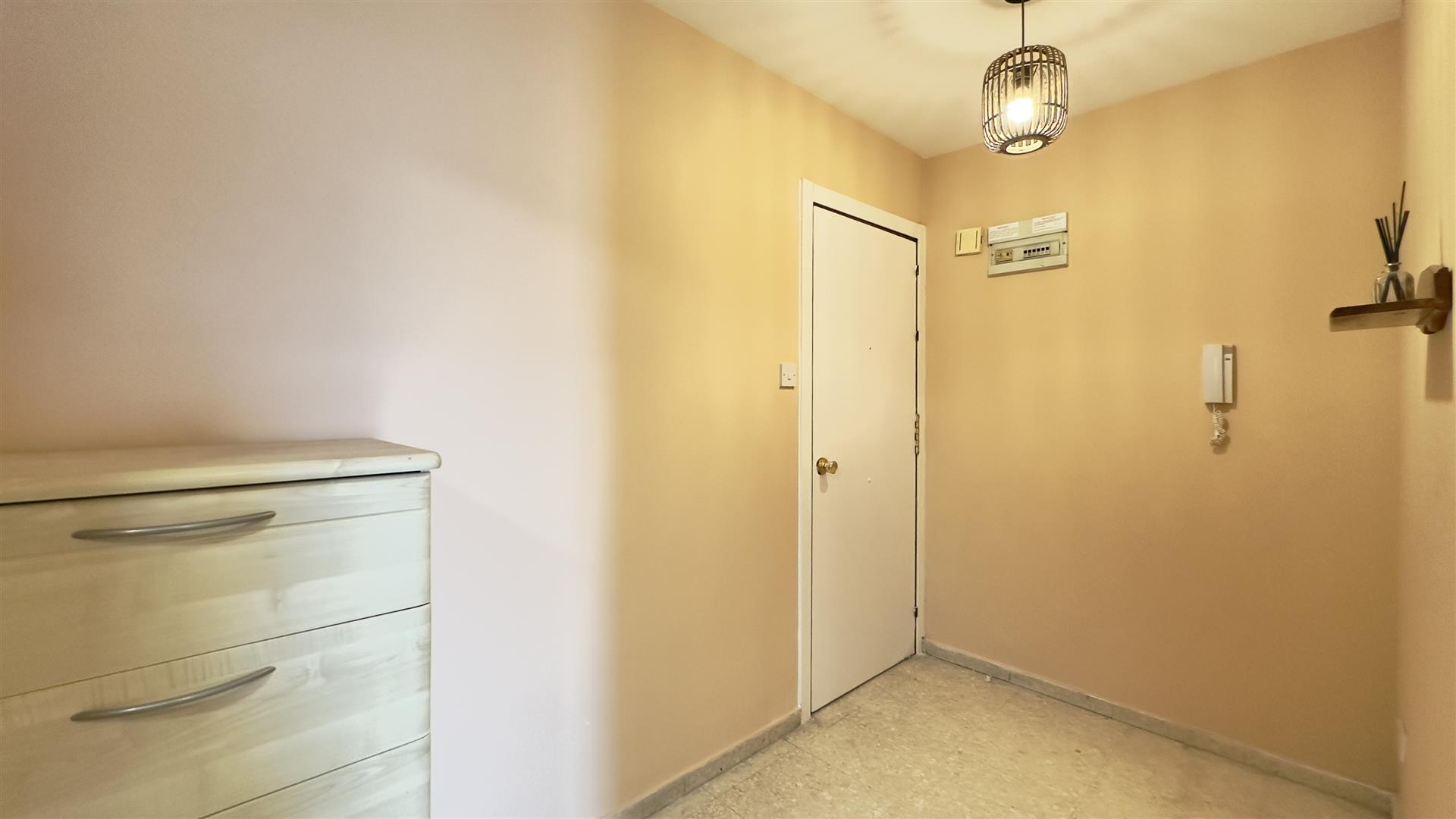 Image of Apartment - 3 Bedrooms - 2 Bathrooms for Sale in Watergardens-Gibraltar, Image 9